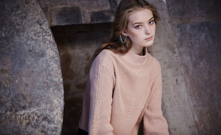 B09b - Women’s Knitwear Edit