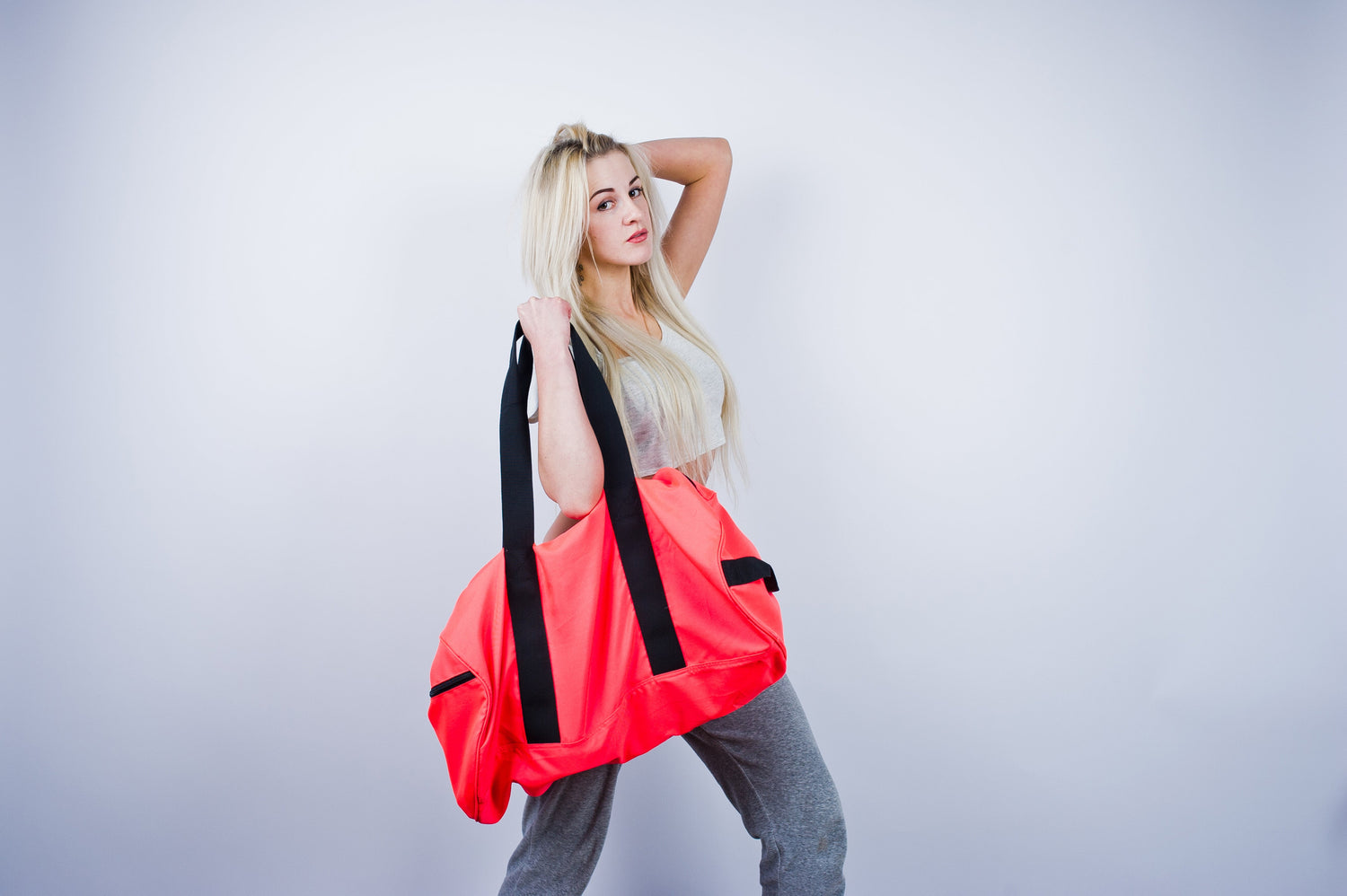 D01kb - The Women’s Duffel Bag Edit