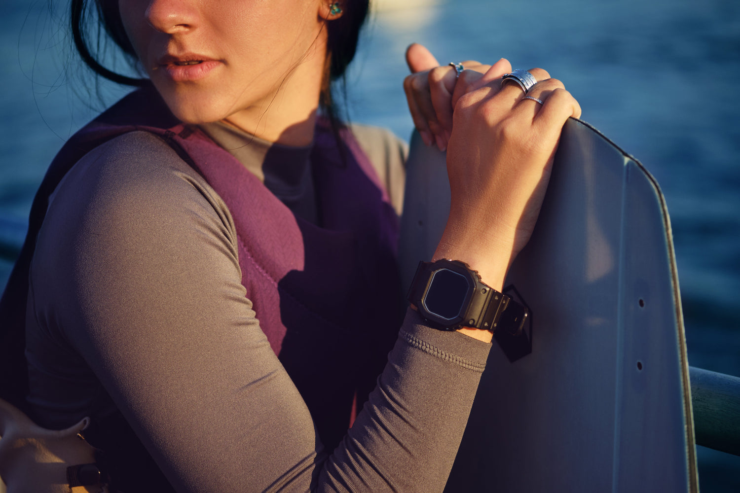 A06fb - The Women’s Sport Watch Edit