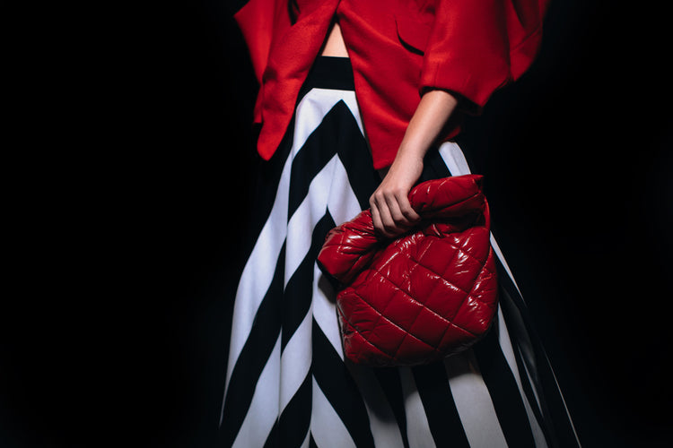 D01gb - The Women’s Bucket Bag Edit