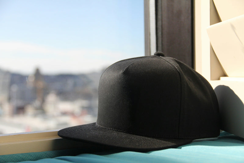 3 - Unisex Fashion