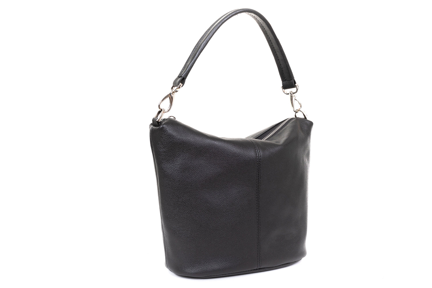 D01s - The Shoulder Bag Edit