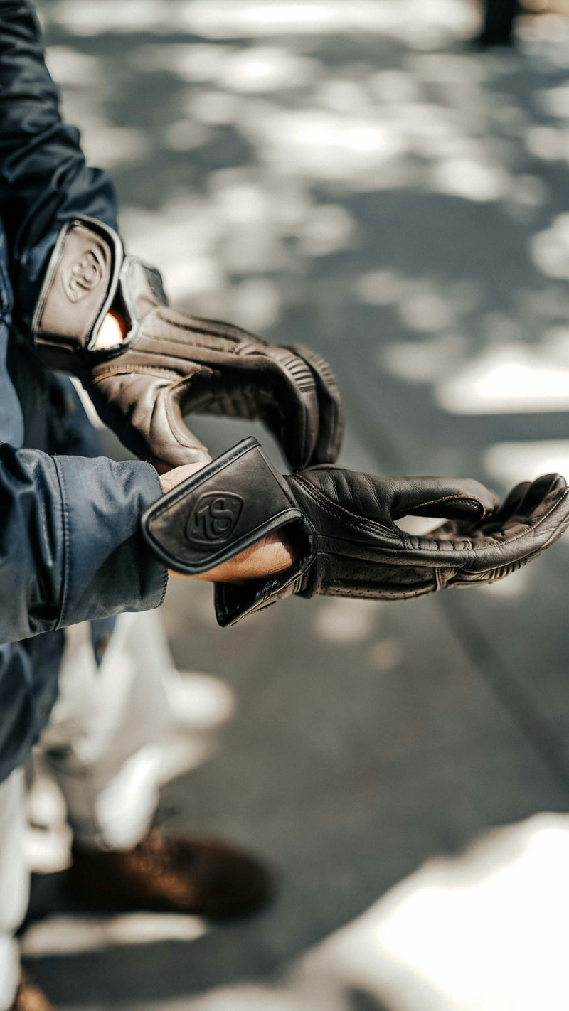 a13cb - Gloves - Men - Accessories (Manual)