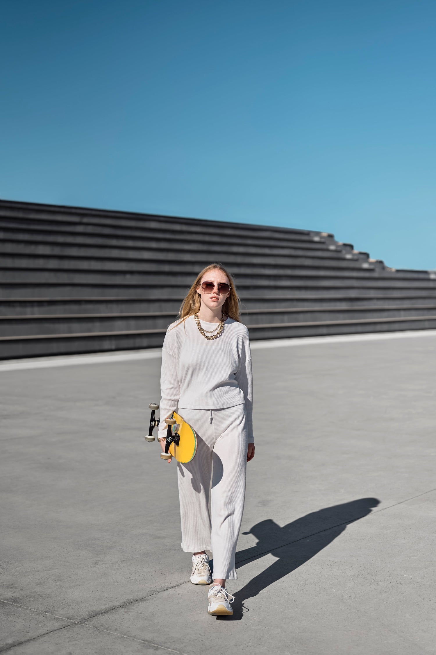 C07b - Women's Sneakers Edit