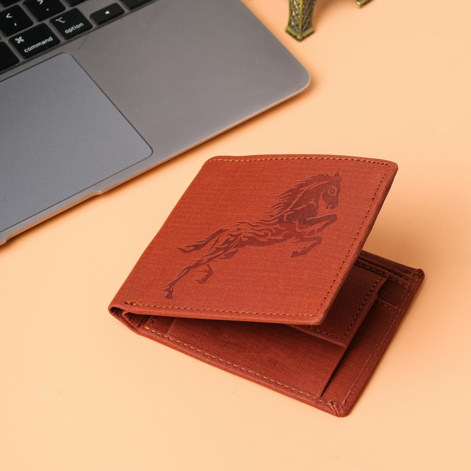A08fa - The Men’s Wallet Edit