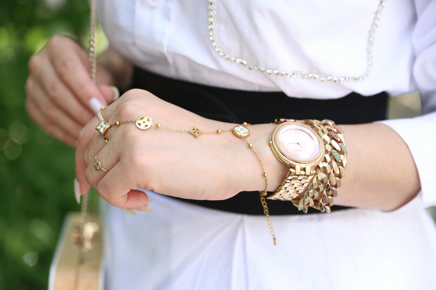 A06cb - The Women’s Bracelet Watch Edit