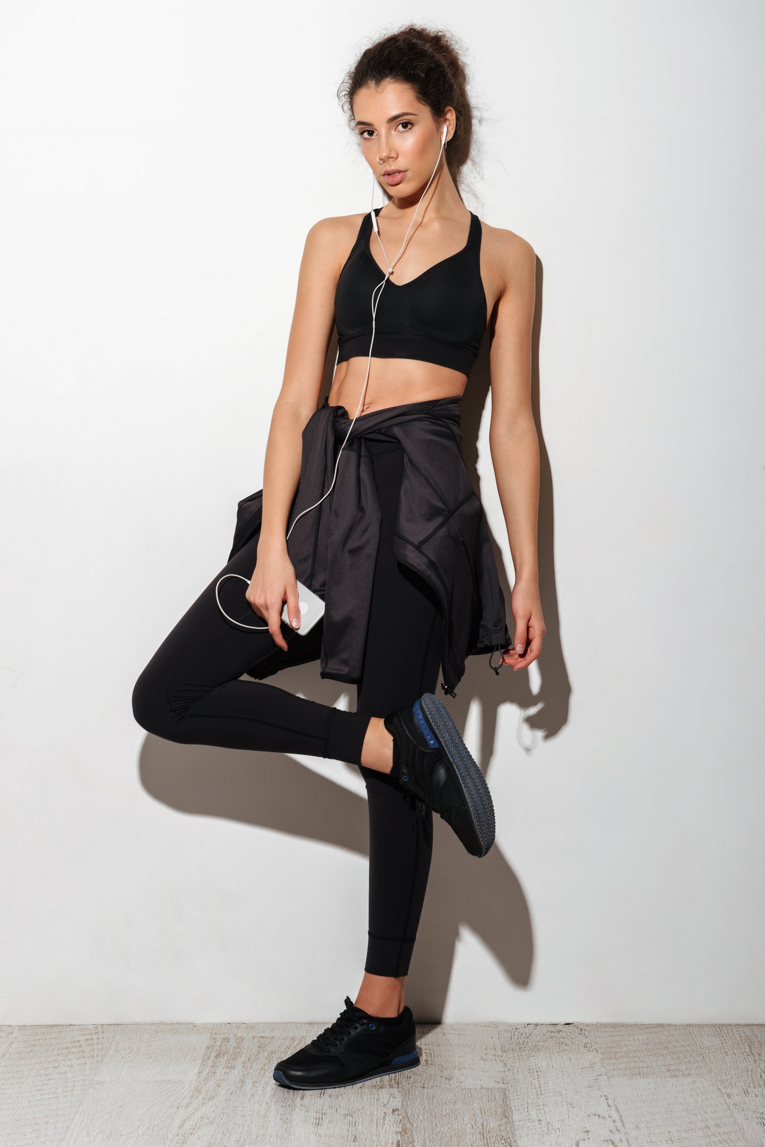 B13b - Women’s Active Edit