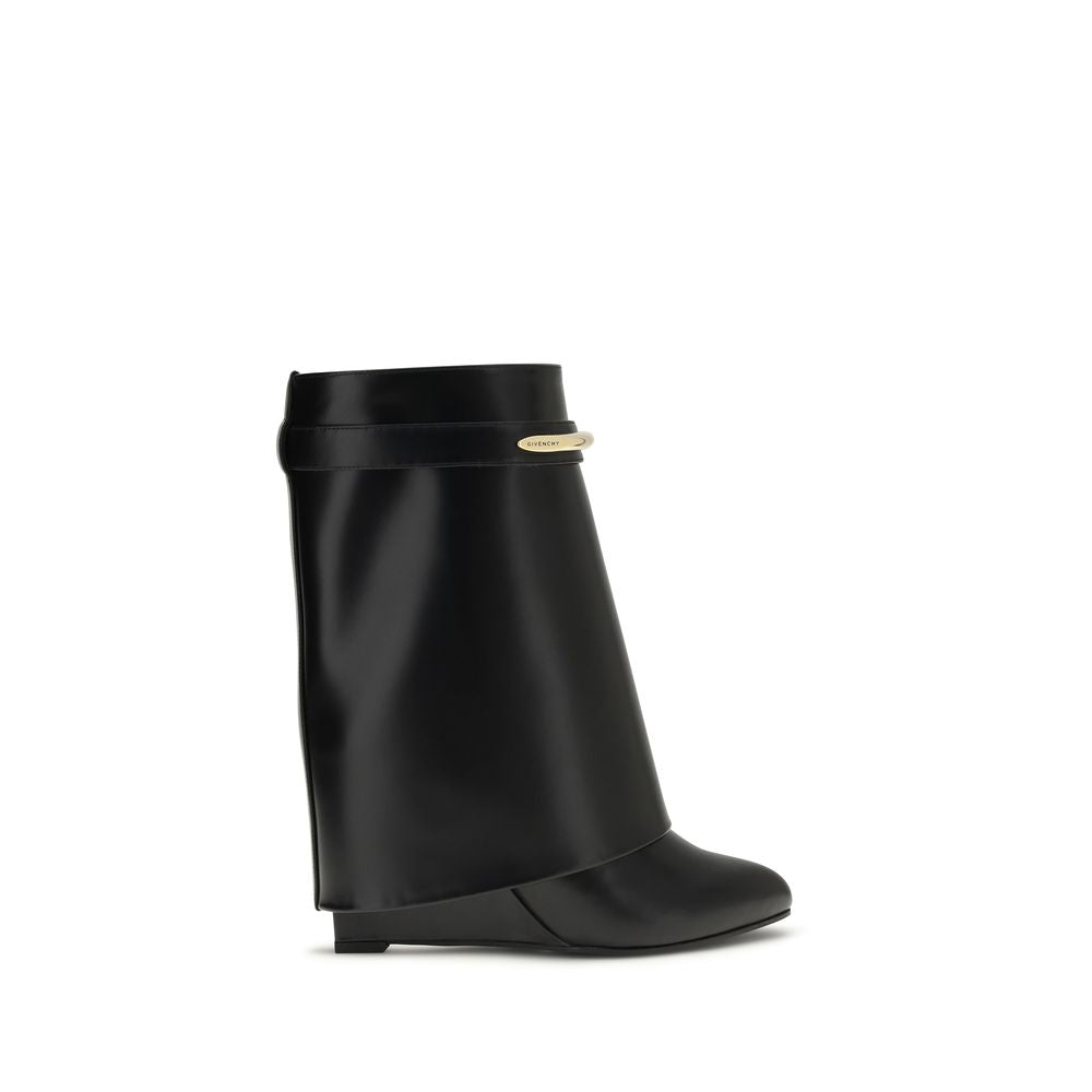 Givenchy Black Calf Leather Bos Taurus Ankle Boots - ClickThatClicks 