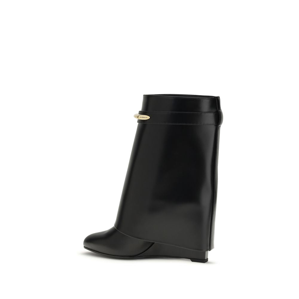 Givenchy Black Calf Leather Bos Taurus Ankle Boots - ClickThatClicks 