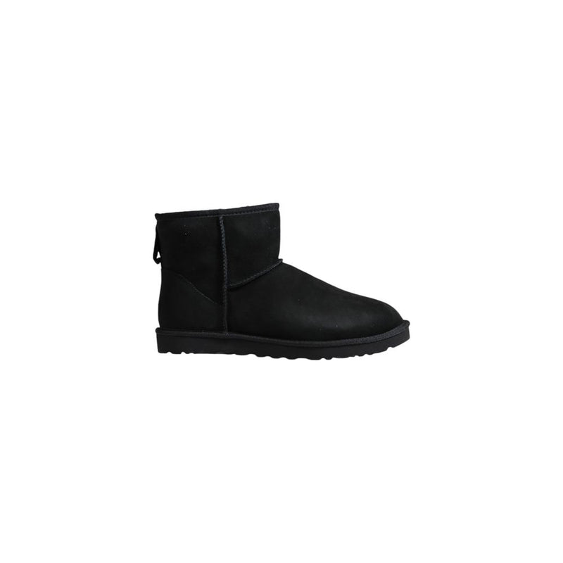 UGG Black Suede Leather Ankle Boots - ClickThatClicks 