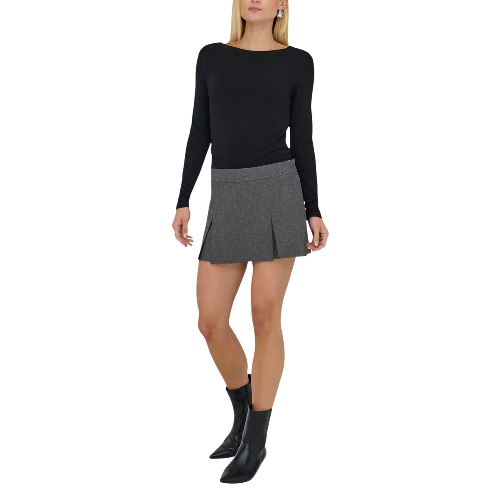 Jacqueline De Yong Gray Polyester Shorts - ClickThatClicks 