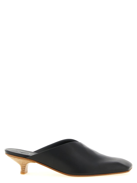 VICINI Black Calfskin Mid Heel Pumps