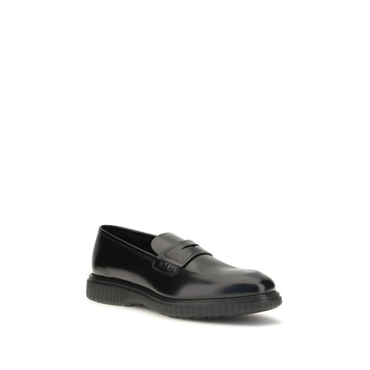 Ferragamo Black Calf Leather Bos Taurus Slip-On Loafers