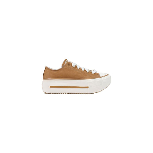 Converse Beige Leather Platform Sneakers
