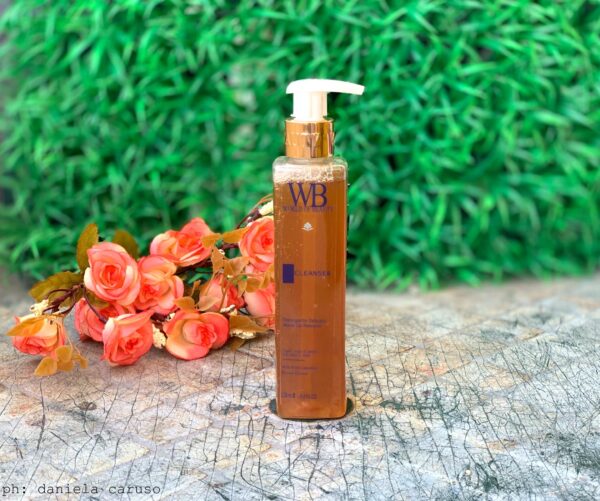COUNTOUR EYES AND LIPS CLEANSER - ClickThatClicks 