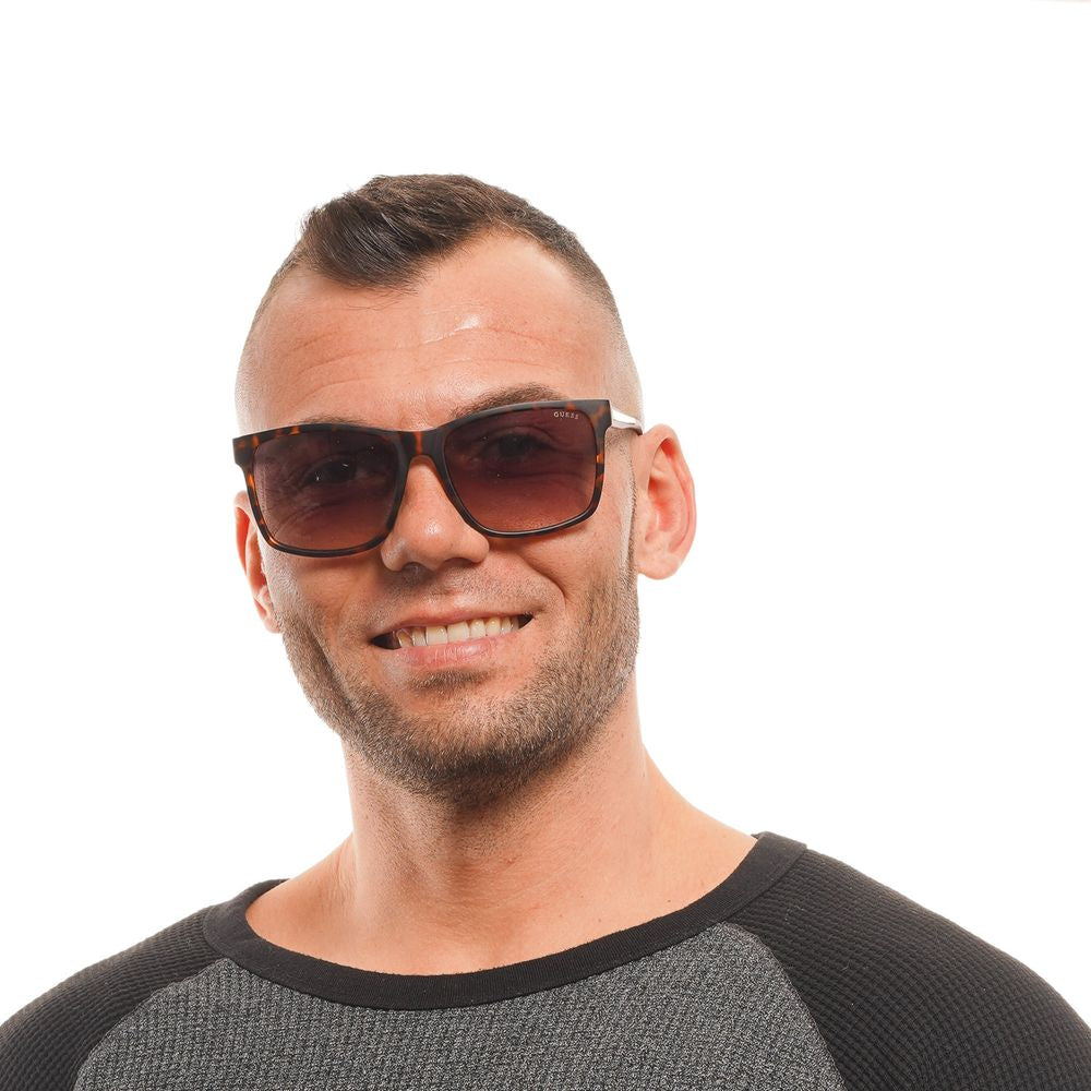 Guess Brown Plastic Sunglasses - ClickThatClicks 
