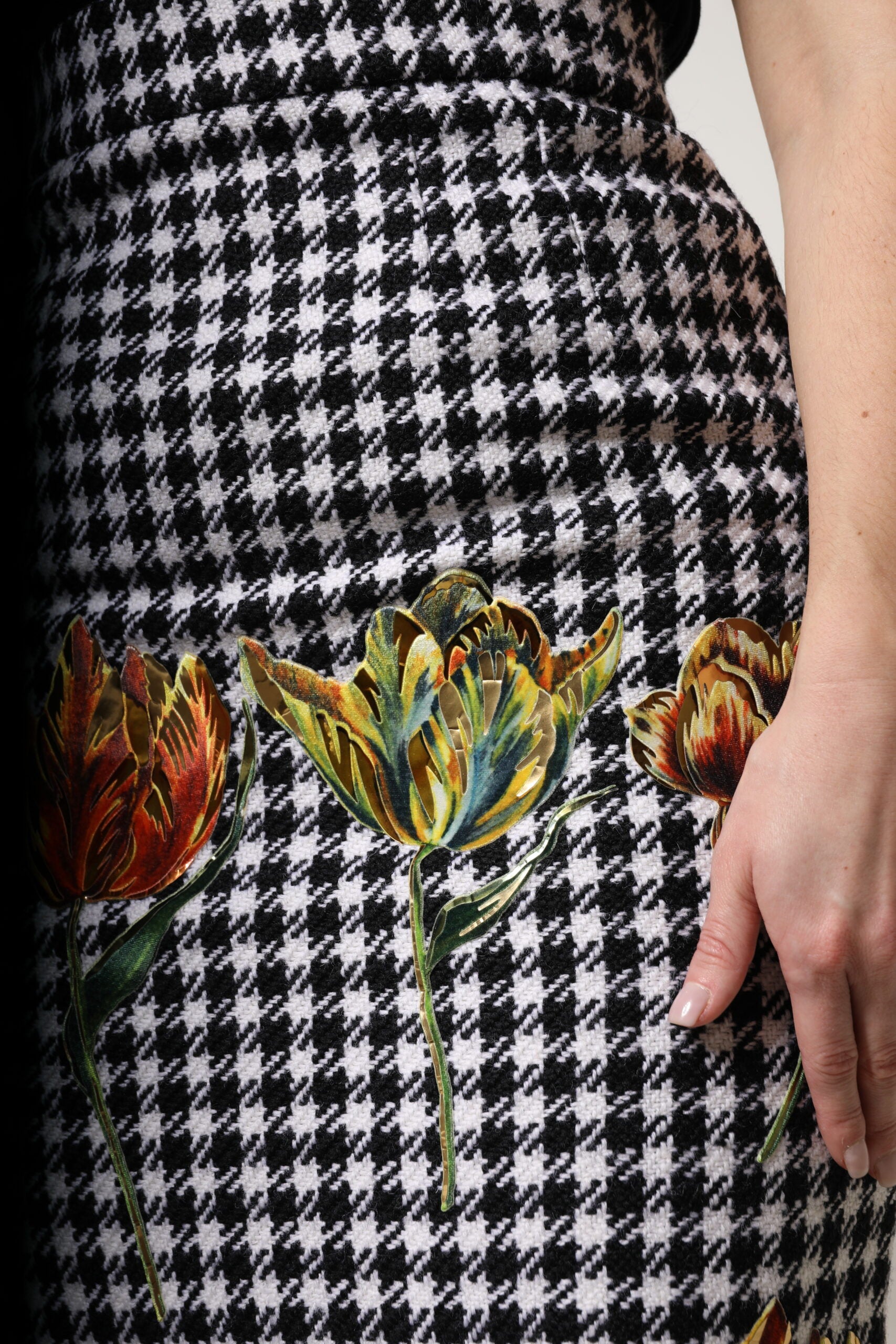 Dolce & Gabbana Multicolor Floral Print High Waist Pencil Cut Skirt - ClickThatClicks 