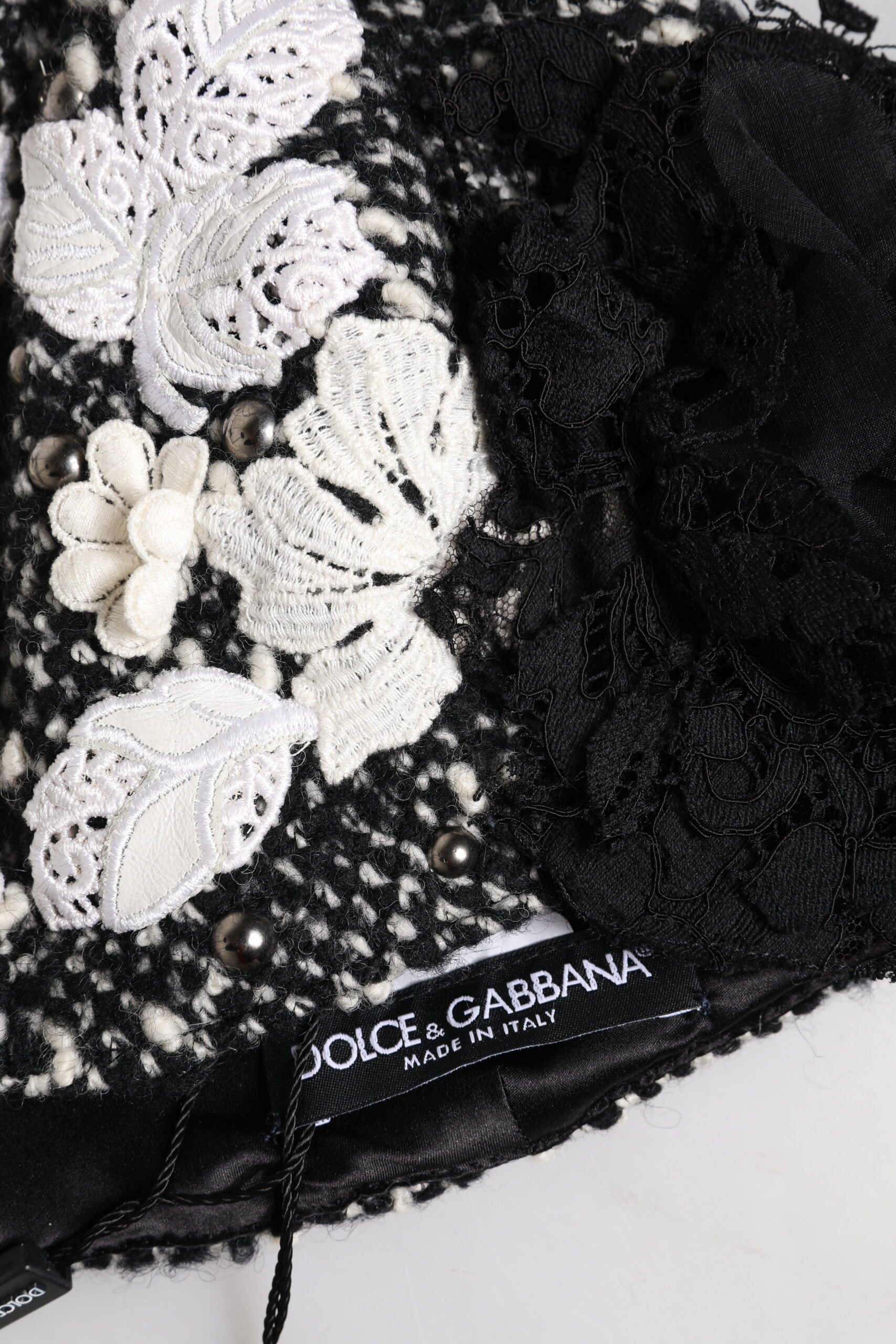 Dolce & Gabbana Black Wool White Floral Embellished Cloche Hat - ClickThatClicks 
