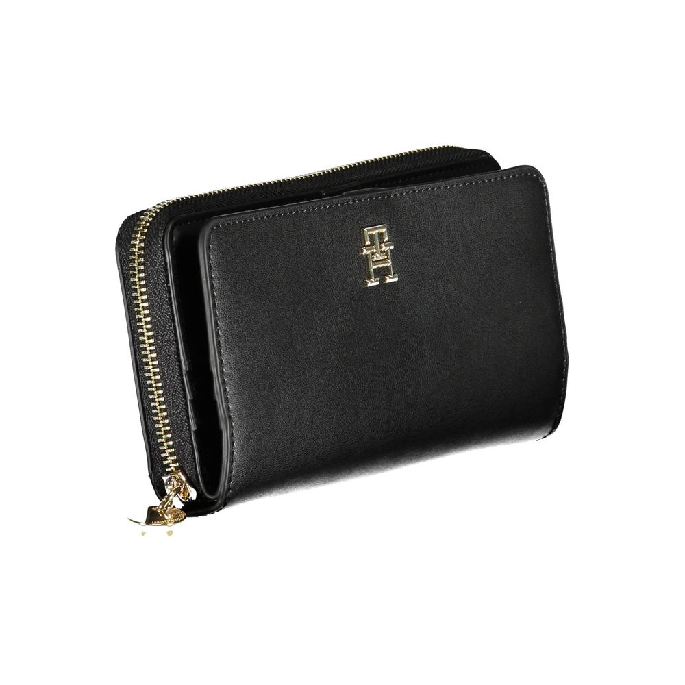 Tommy Hilfiger Nero Poliuretano Women Wallet - ClickThatClicks 