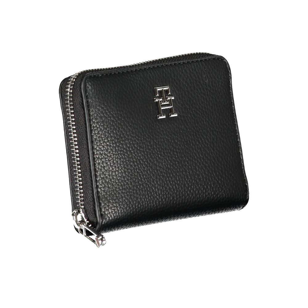 Tommy Hilfiger Nero Poliuretano Women Wallet - ClickThatClicks 