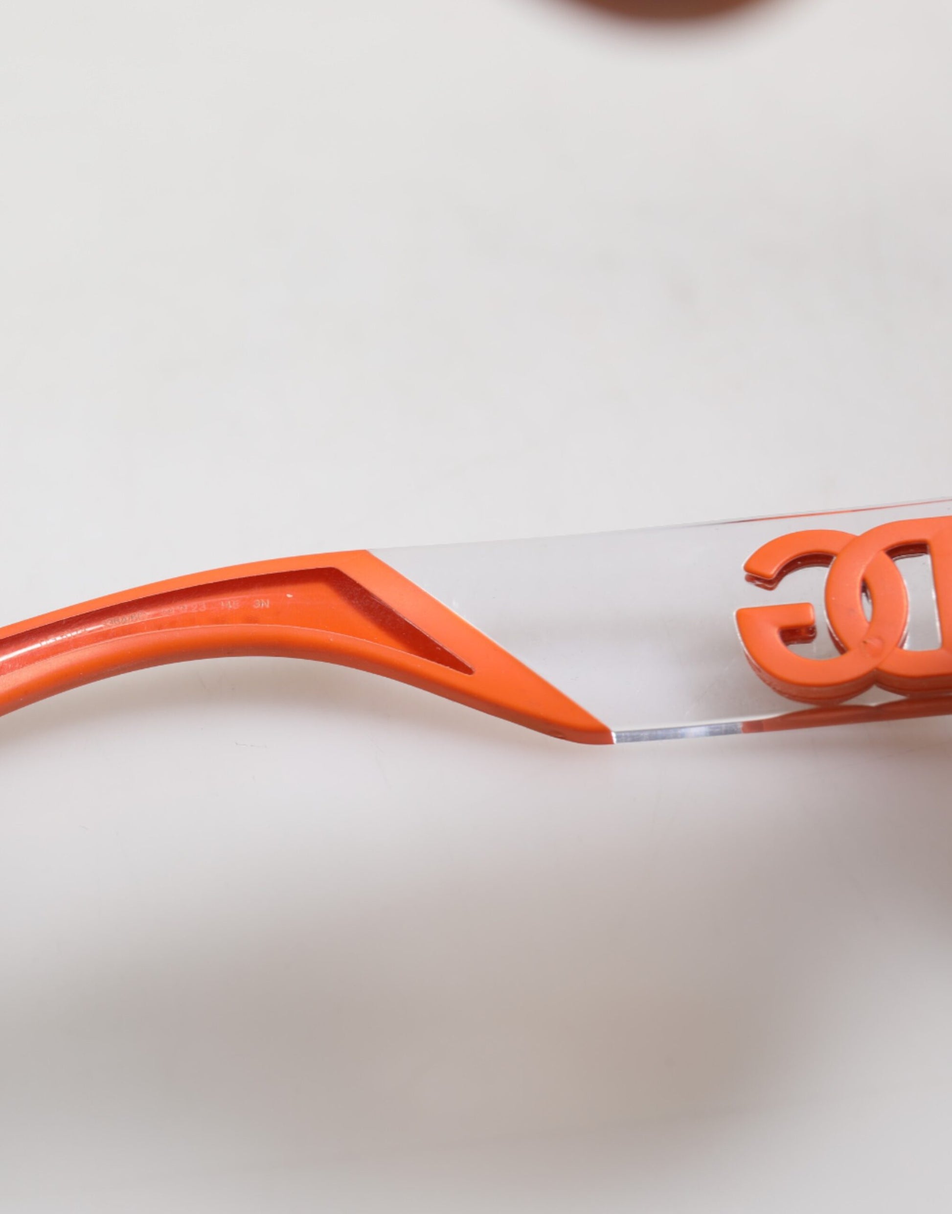 Dolce & Gabbana Orange Reborn To Live Oval Frame Logo Eyewear Sunglasses - ClickThatClicks 
