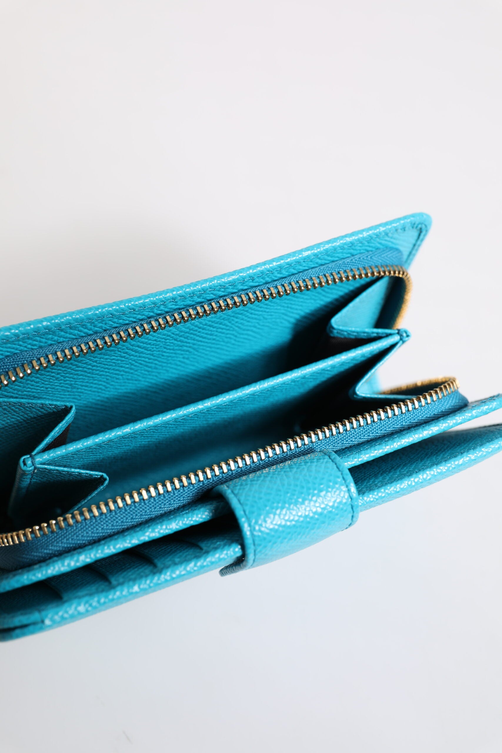 Dolce & Gabbana Light Blue Leather Bifold Continental Clutch Wallet - ClickThatClicks 