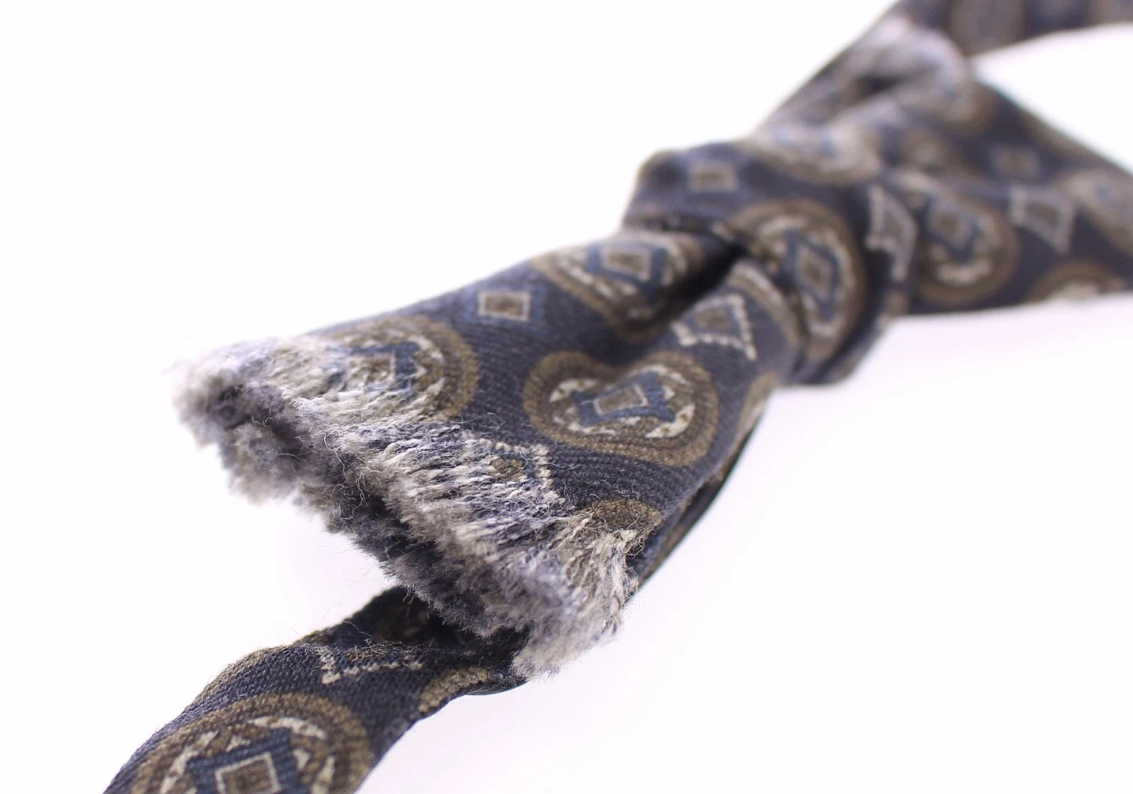 Dolce & Gabbana Blue Silk Baroque Fantasi Tied Bow Tie Papillon - ClickThatClicks 
