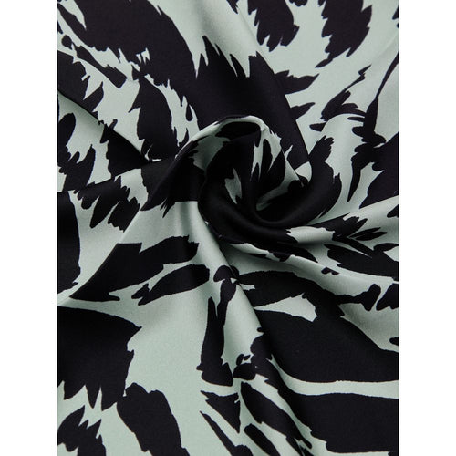 Tom Ford Gray Silk Pocket Square - ClickThatClicks 
