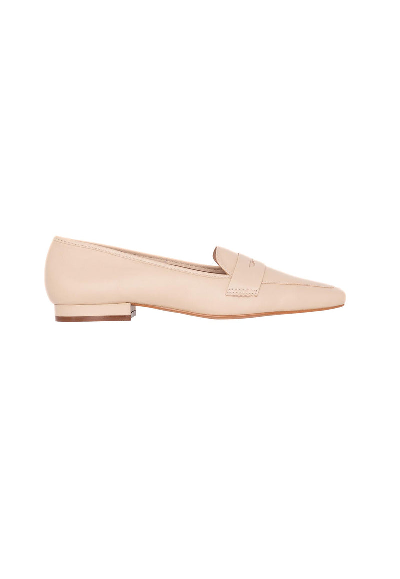 Mangará Atelier Beige Leather Flats Cipó – Women’S Square-Toe Loafers