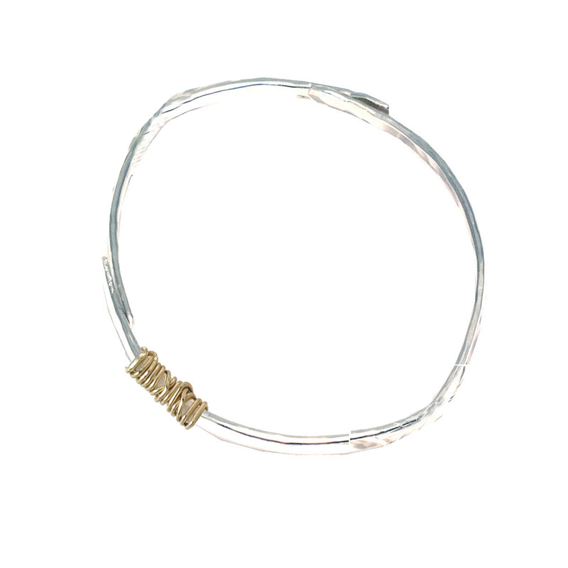 Hammered Single Bangle Bracelet – Hand-Wrapped Minimalist Design