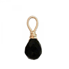 Black Onyx Pendant – Sleek Artisan Gemstone Jewelry