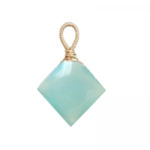 Sea Blue Diamond Pendant – Radiant Ocean-Inspired Gemstone Jewelry