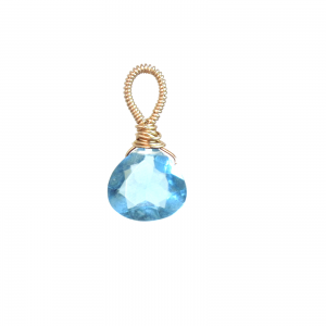 Swiss Blue Topaz Pendant – Brilliant Sky-Blue Gemstone Elegance