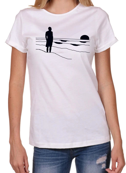 Women’s Seashell Neck Tee