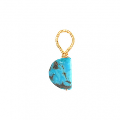 Turquoise Moon Pendant – Celestial-Inspired Gemstone Jewelry